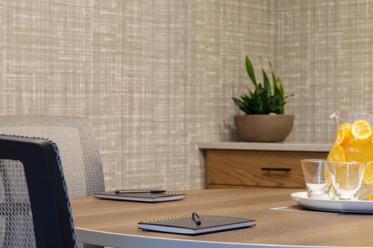 Even Hotels Rochester - Mayo Clinic Area By Ihg Buitenkant foto